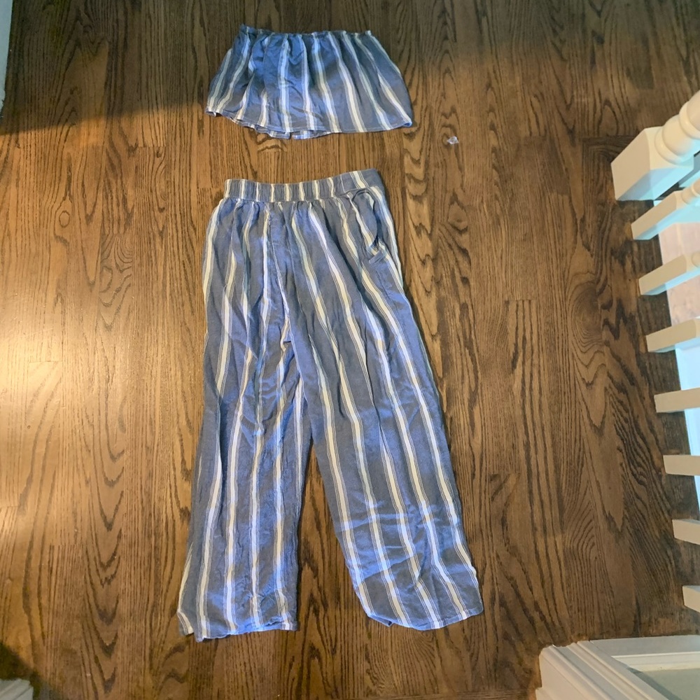 Two piece hollister set